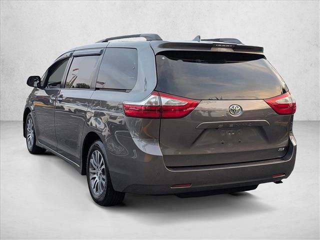used 2018 Toyota Sienna car, priced at $22,980