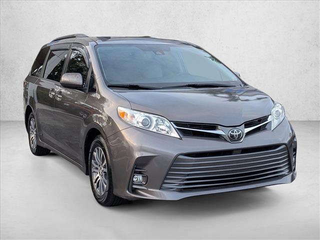 used 2018 Toyota Sienna car, priced at $22,980