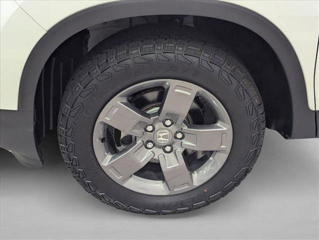 new 2025 Honda Ridgeline car, priced at $44,725