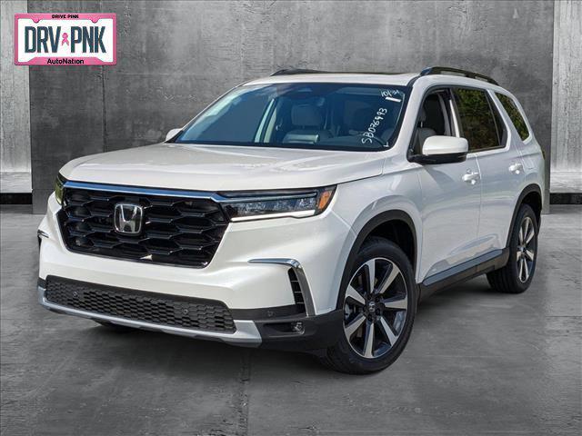 new 2025 Honda Pilot car, priced at $51,450