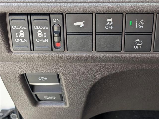 used 2018 Honda Odyssey car, priced at $20,148