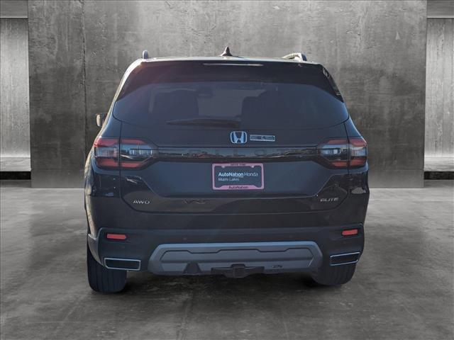 new 2025 Honda Pilot car, priced at $55,165