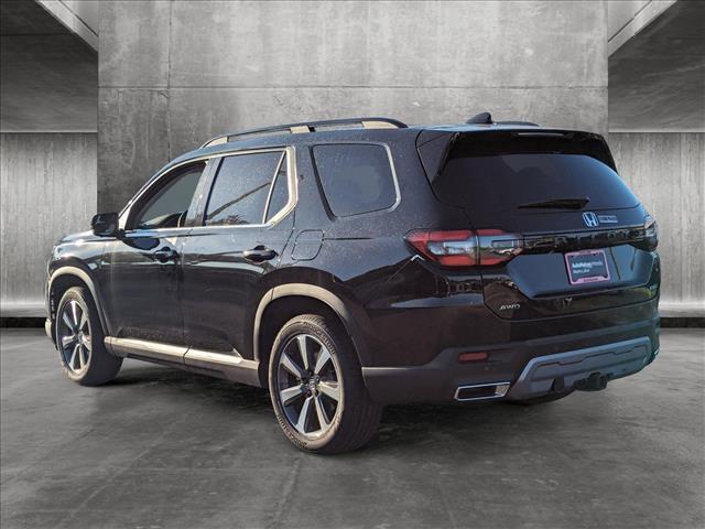 new 2025 Honda Pilot car, priced at $55,165