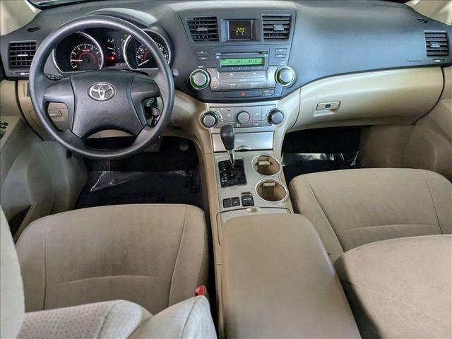 used 2012 Toyota Highlander car, priced at $12,884