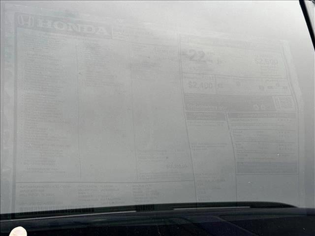 used 2025 Honda Pilot car, priced at $41,998