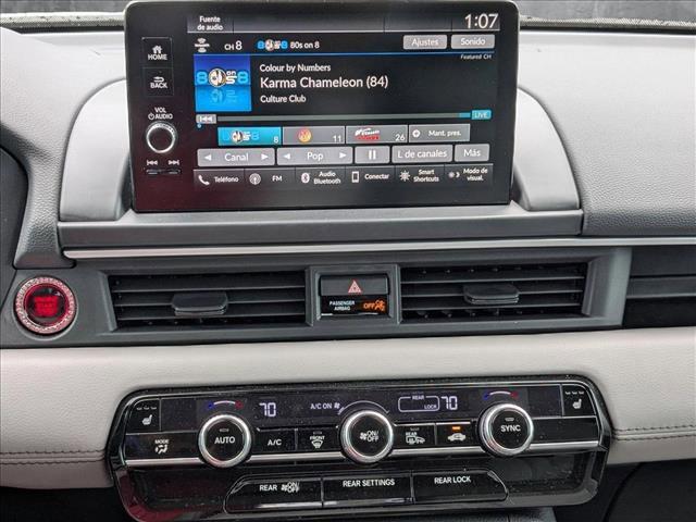 used 2025 Honda Pilot car, priced at $41,998