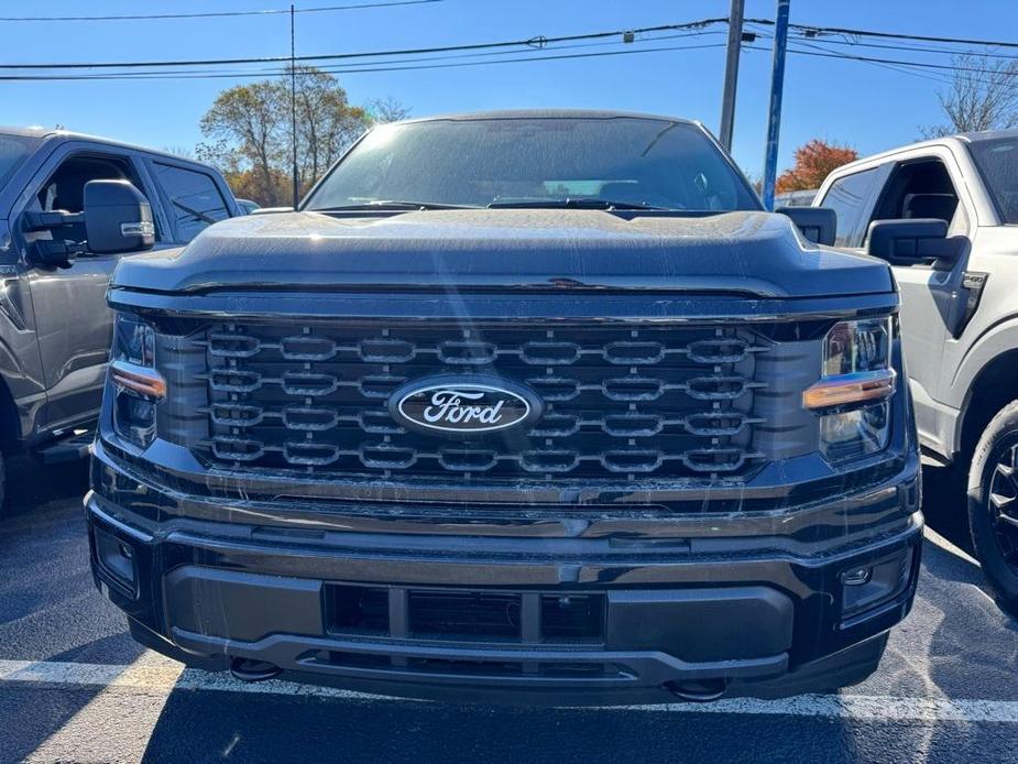 new 2024 Ford F-150 car, priced at $52,235