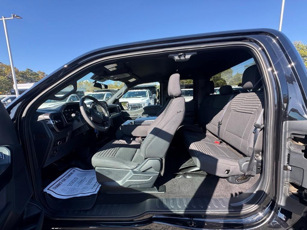 used 2023 Ford F-150 car, priced at $35,000