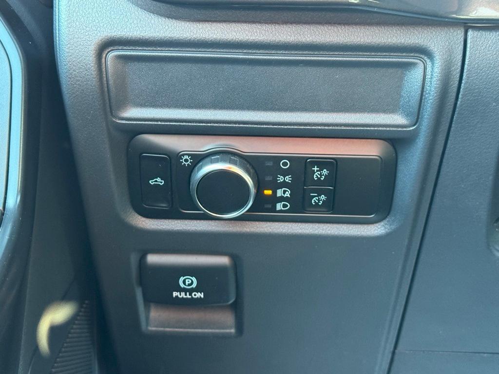 used 2023 Ford F-150 car, priced at $35,000