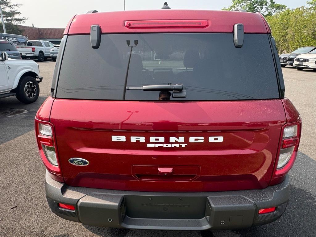 new 2025 Ford Bronco Sport car, priced at $33,067