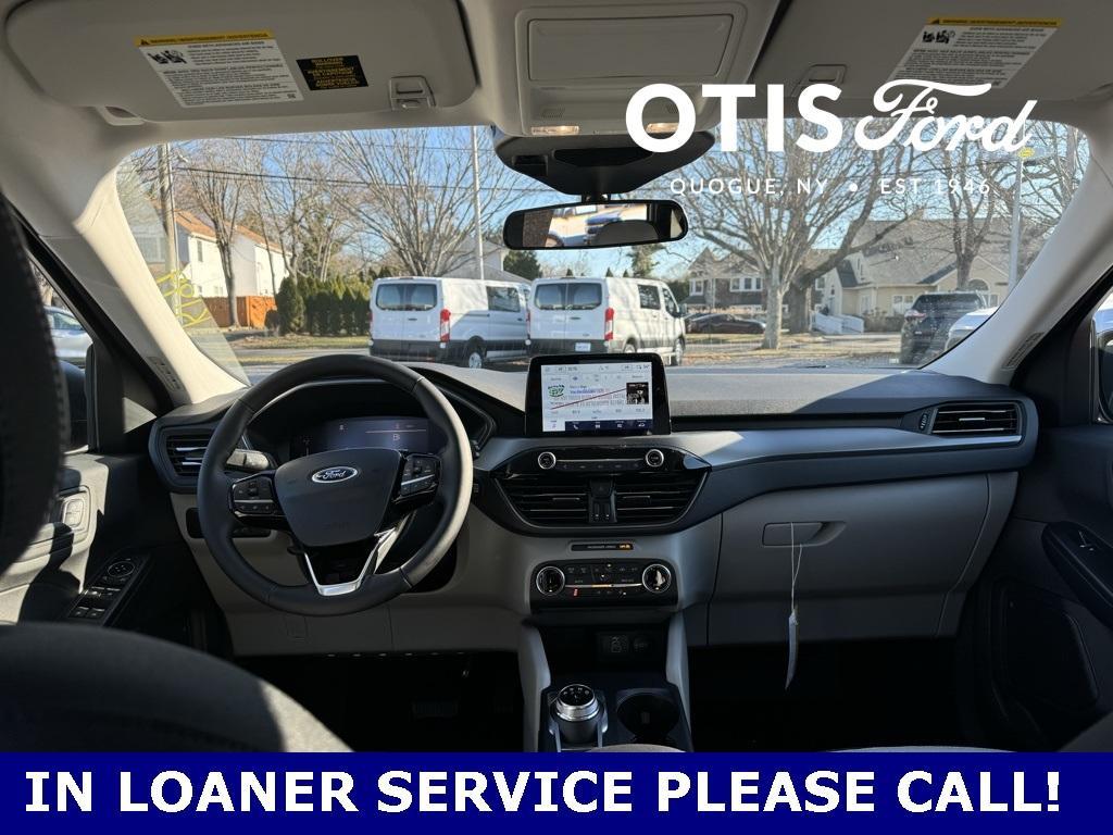 new 2025 Ford Escape car, priced at $30,832