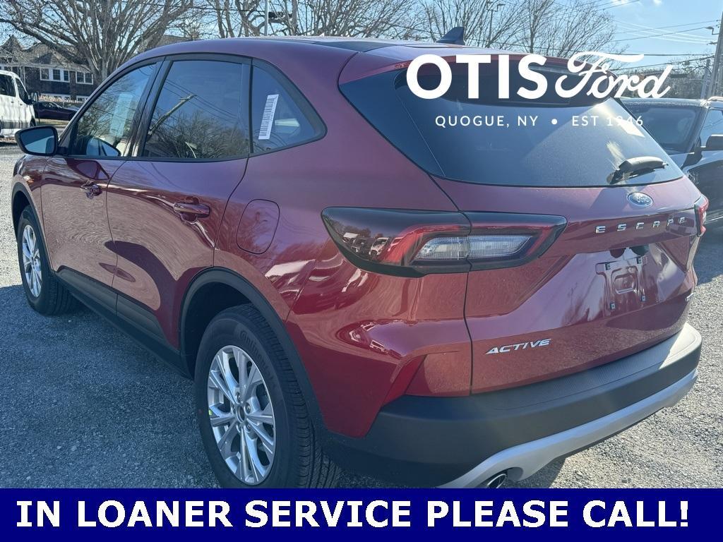 new 2025 Ford Escape car, priced at $30,832