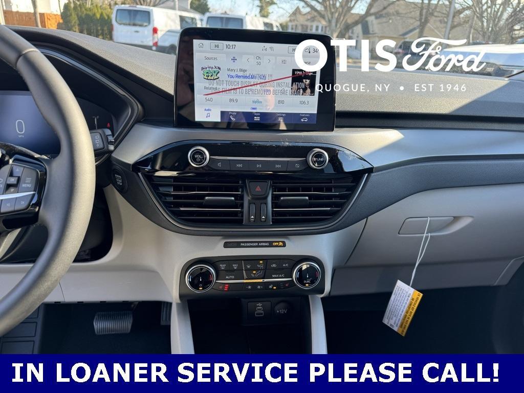 new 2025 Ford Escape car, priced at $30,832