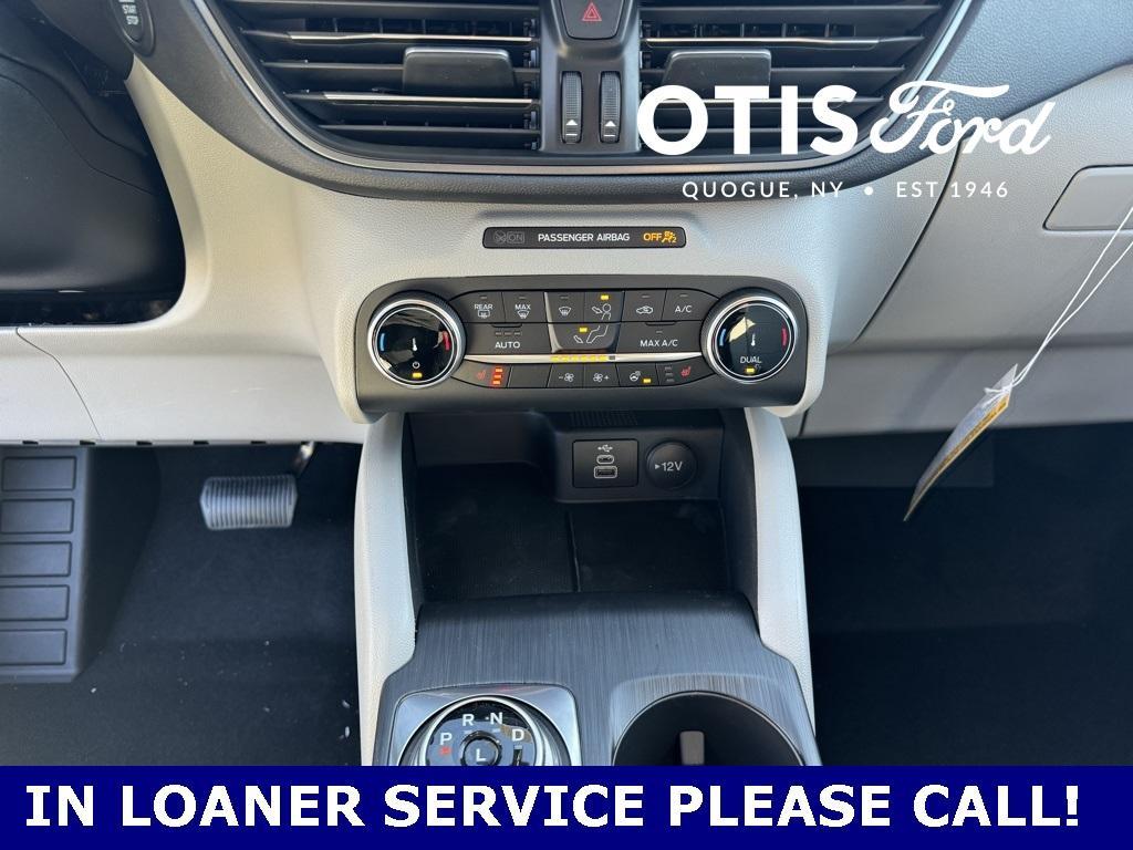 new 2025 Ford Escape car, priced at $30,832