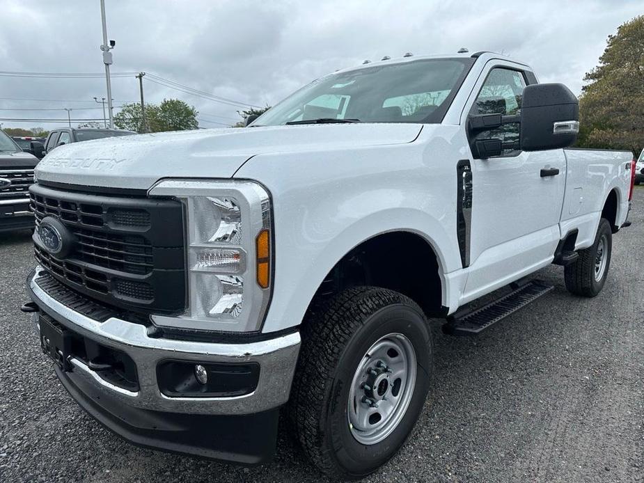 new 2024 Ford F-250 car, priced at $48,650