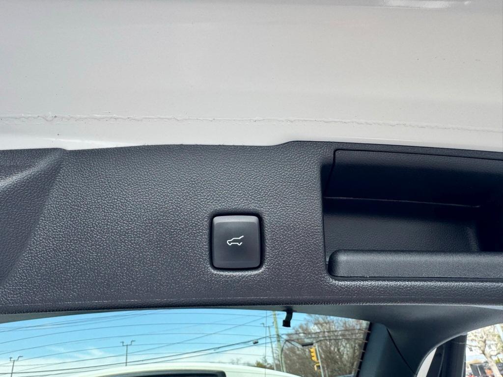 used 2022 Ford Escape car, priced at $25,700