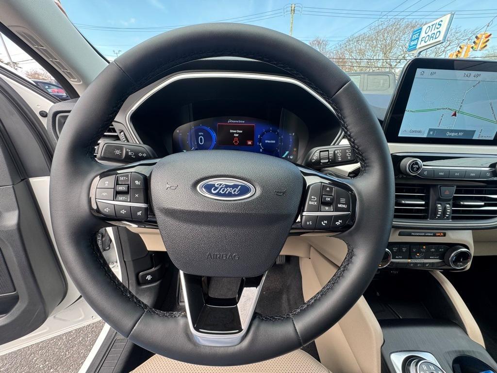 used 2022 Ford Escape car, priced at $25,700