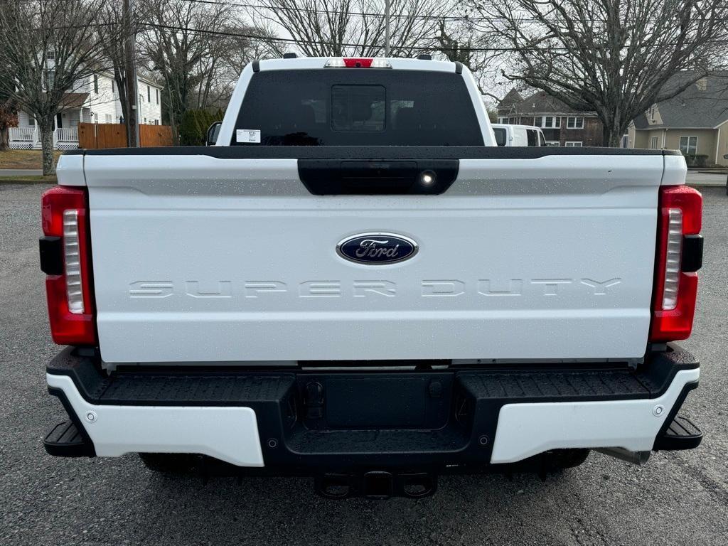 new 2024 Ford F-250 car, priced at $59,120