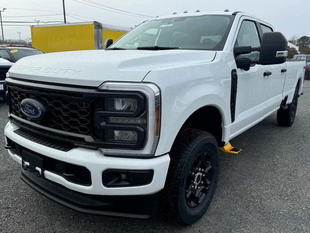 new 2024 Ford F-250 car, priced at $59,120