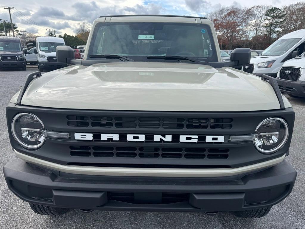 new 2025 Ford Bronco car, priced at $44,230