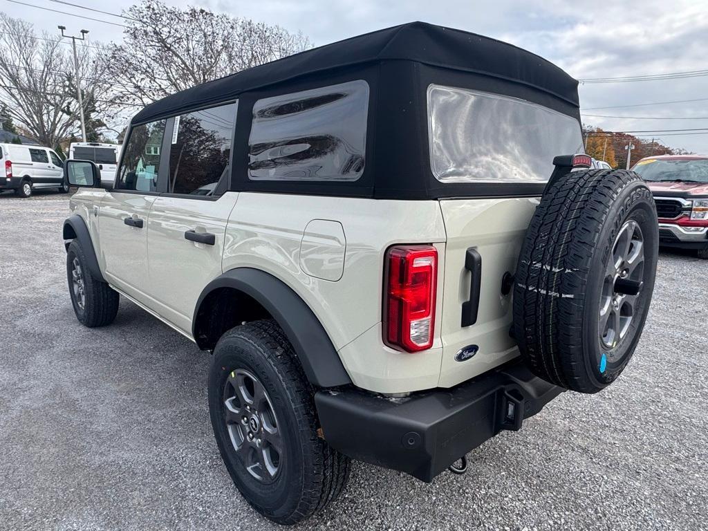 new 2025 Ford Bronco car, priced at $44,230