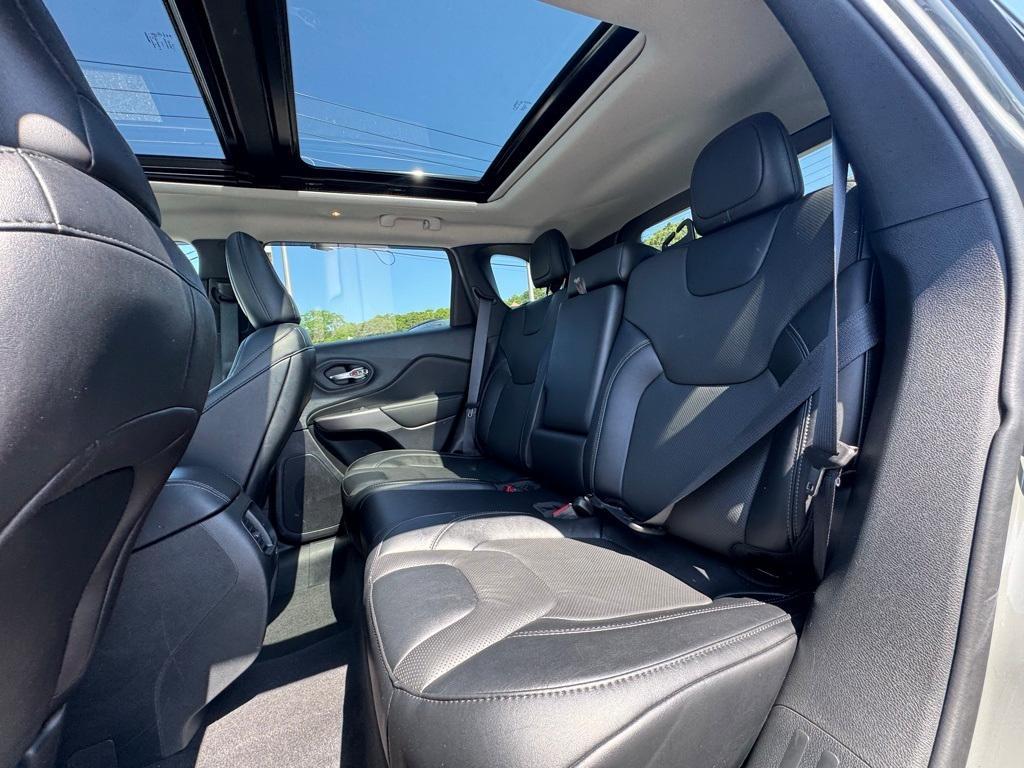 used 2022 Jeep Cherokee car, priced at $28,700
