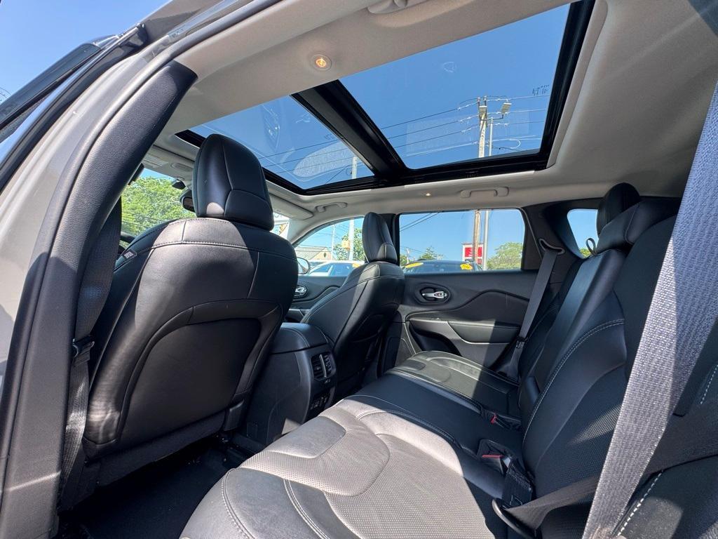 used 2022 Jeep Cherokee car, priced at $28,700