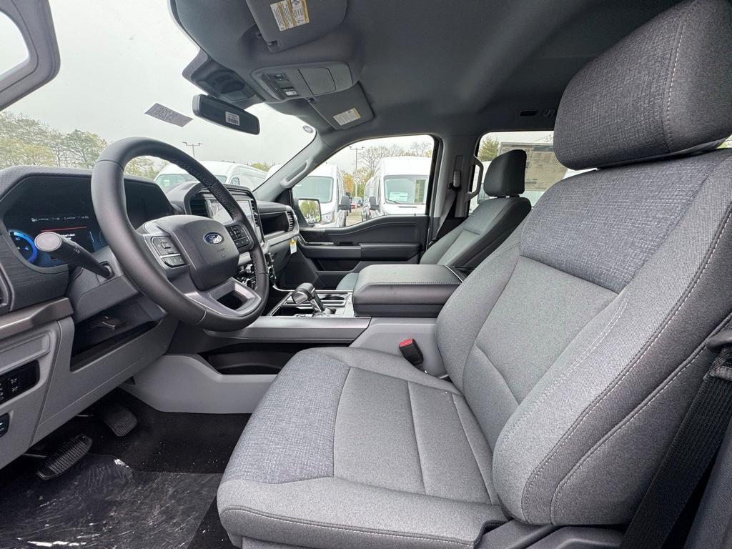 new 2025 Ford F-150 Lightning car, priced at $52,708