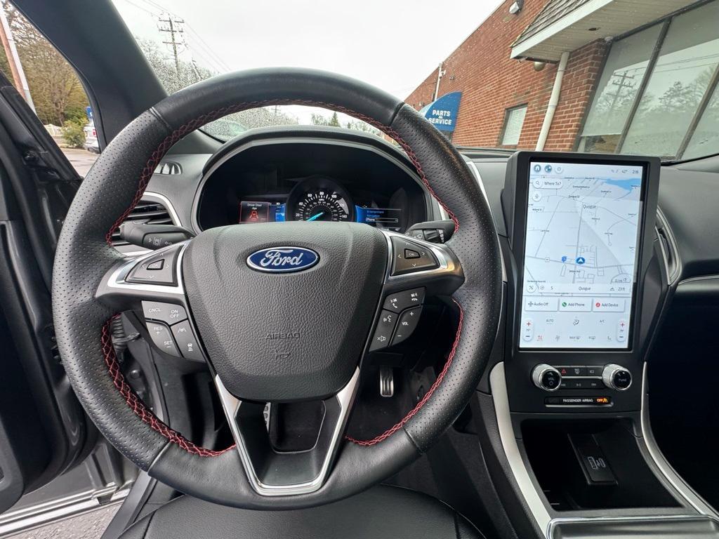 used 2022 Ford Edge car, priced at $31,700