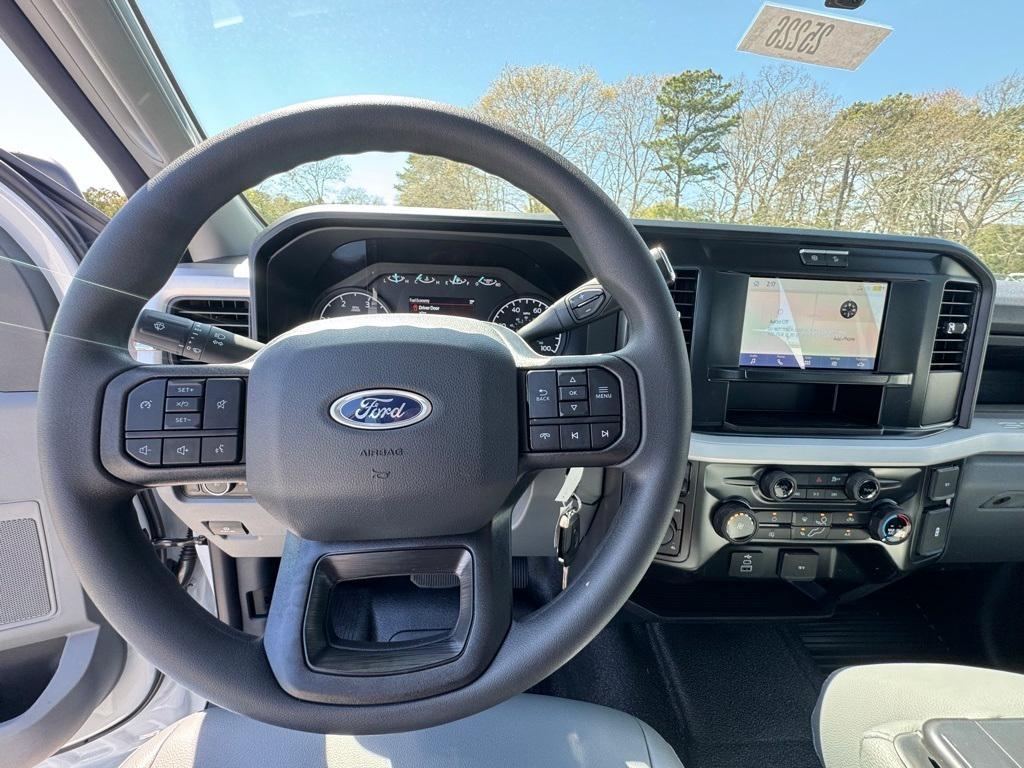 new 2025 Ford F-350 car, priced at $71,045