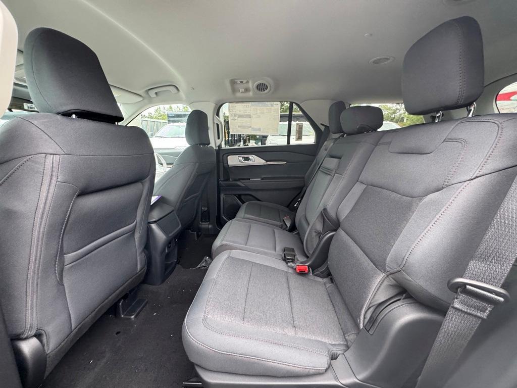 new 2025 Ford Explorer car, priced at $51,165