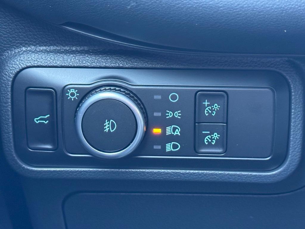 new 2025 Ford Explorer car, priced at $49,875