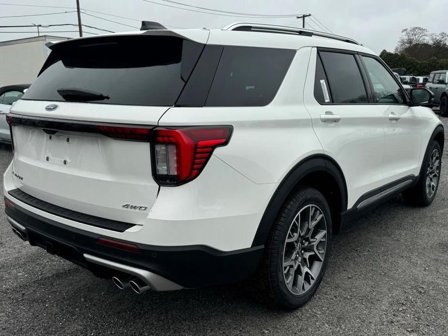 new 2025 Ford Explorer car, priced at $60,255