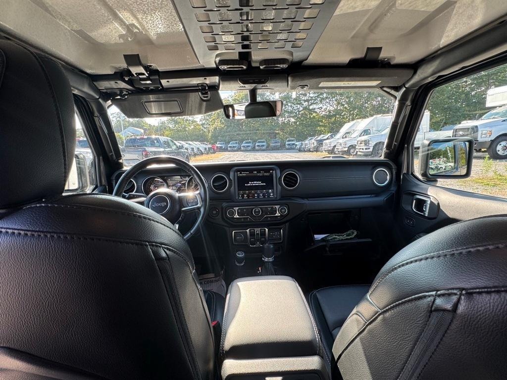 used 2022 Jeep Gladiator car, priced at $33,900
