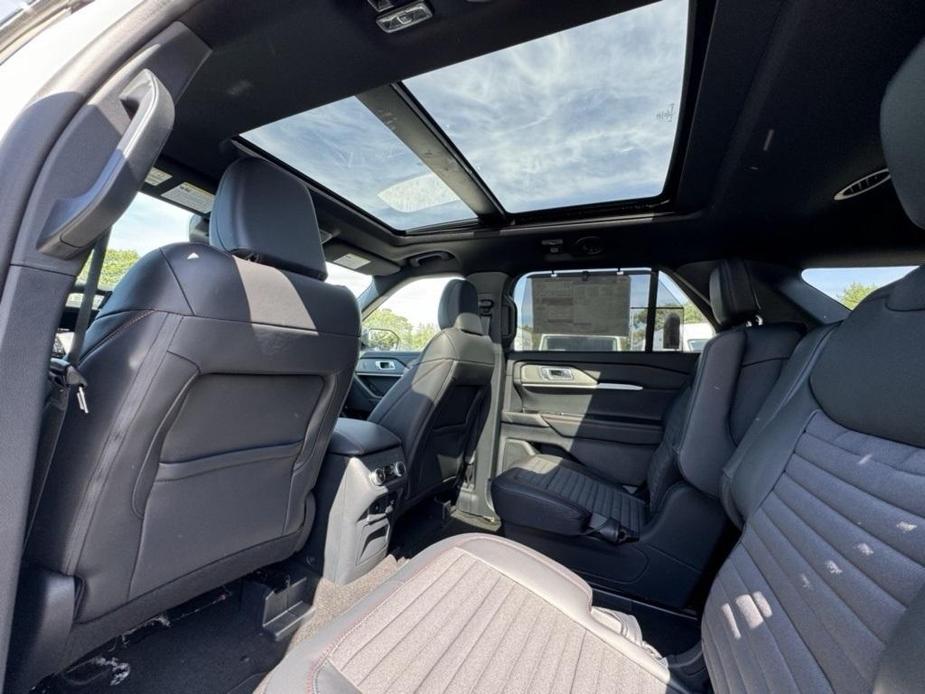 new 2025 Ford Explorer car, priced at $53,535