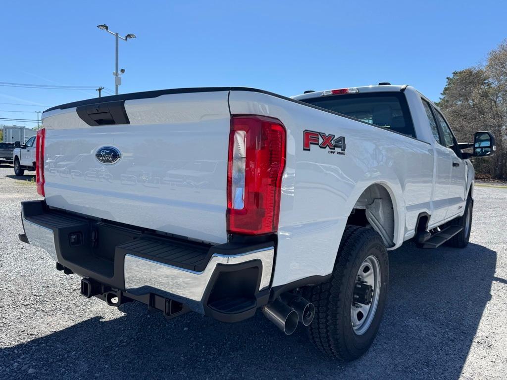 new 2025 Ford F-350 car, priced at $71,045