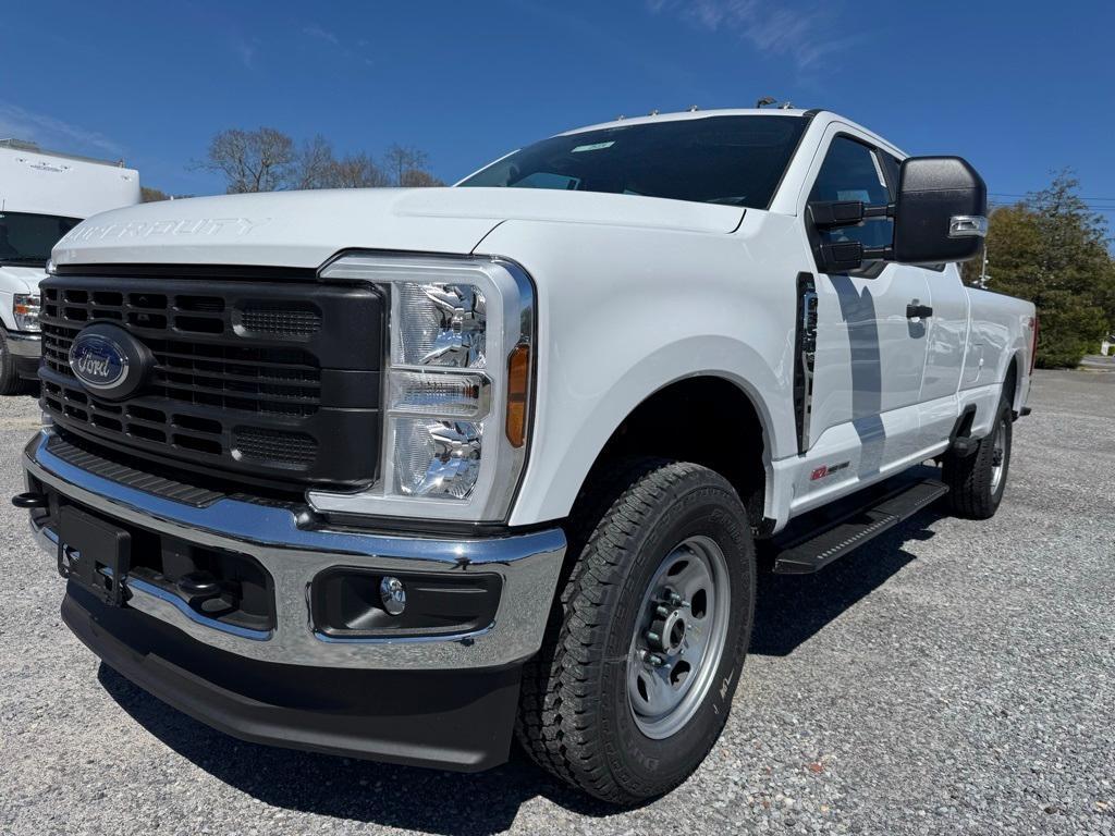 new 2025 Ford F-350 car, priced at $71,045