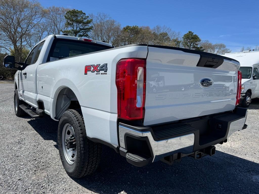 new 2025 Ford F-350 car, priced at $71,045