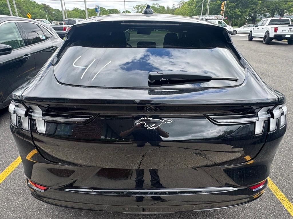 new 2025 Ford Mustang Mach-E car