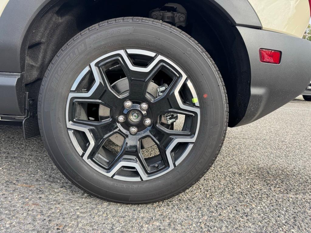 new 2025 Ford Bronco Sport car, priced at $36,370