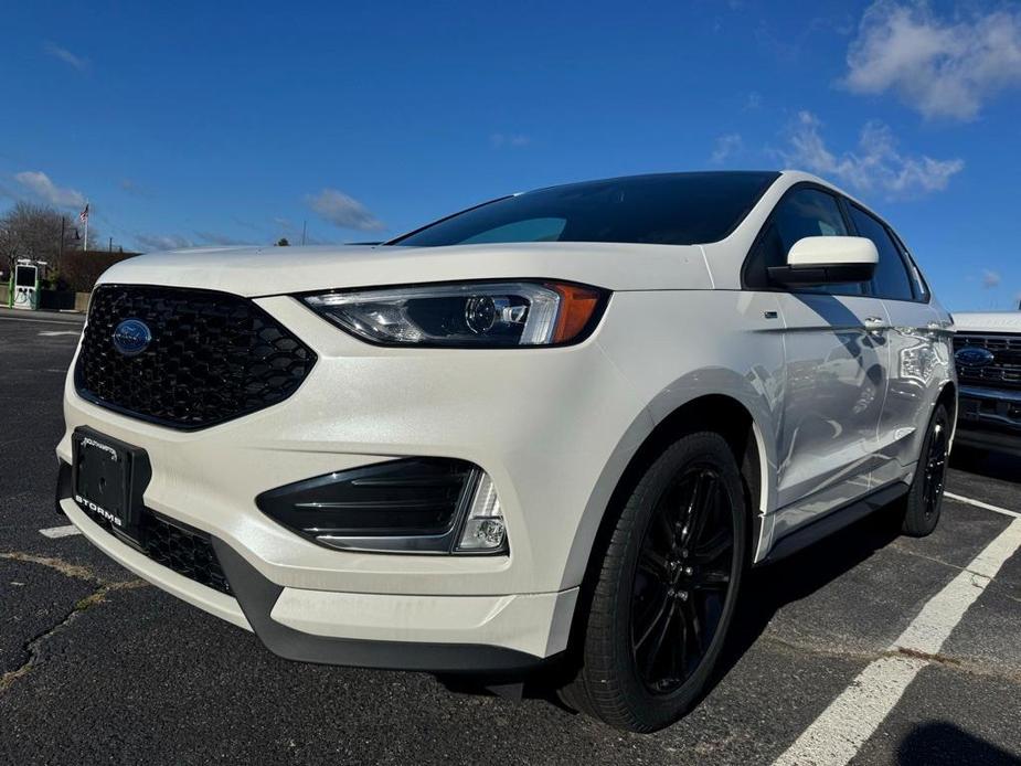 new 2023 Ford Edge car, priced at $42,847