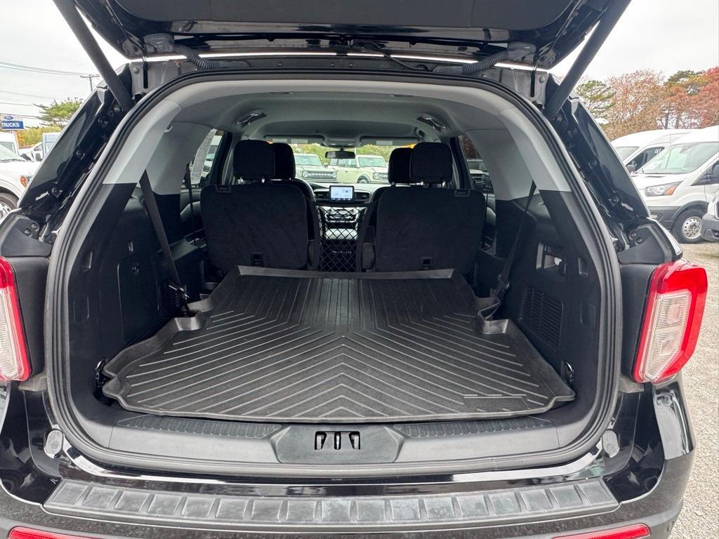 used 2022 Ford Explorer car, priced at $31,900