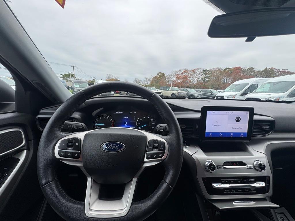 used 2022 Ford Explorer car, priced at $31,900