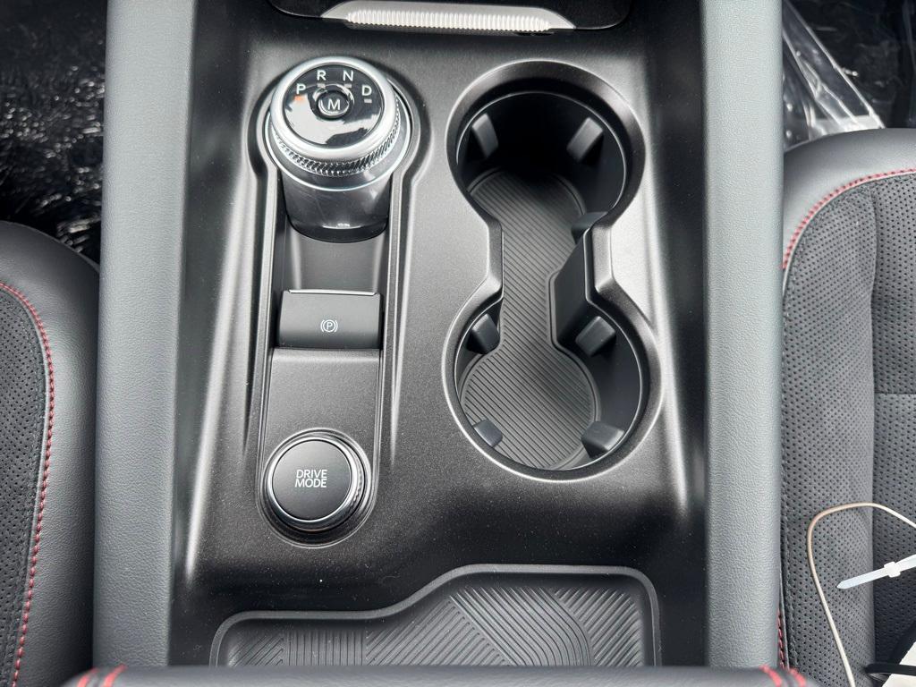new 2025 Ford Explorer car