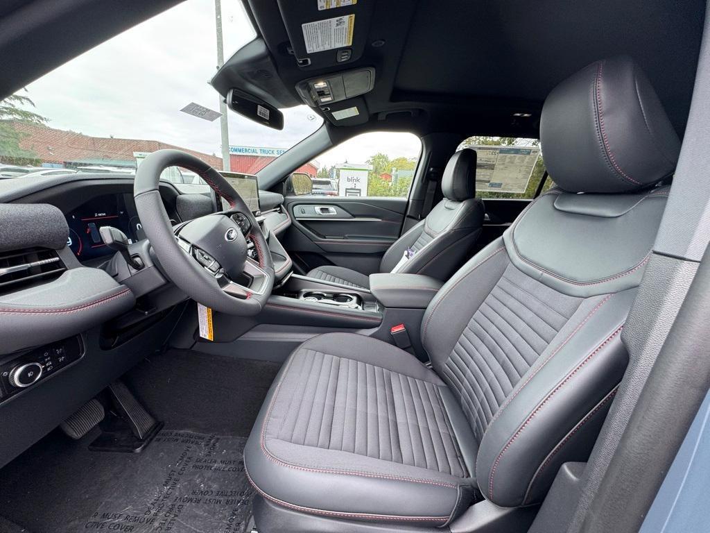 new 2025 Ford Explorer car, priced at $50,970