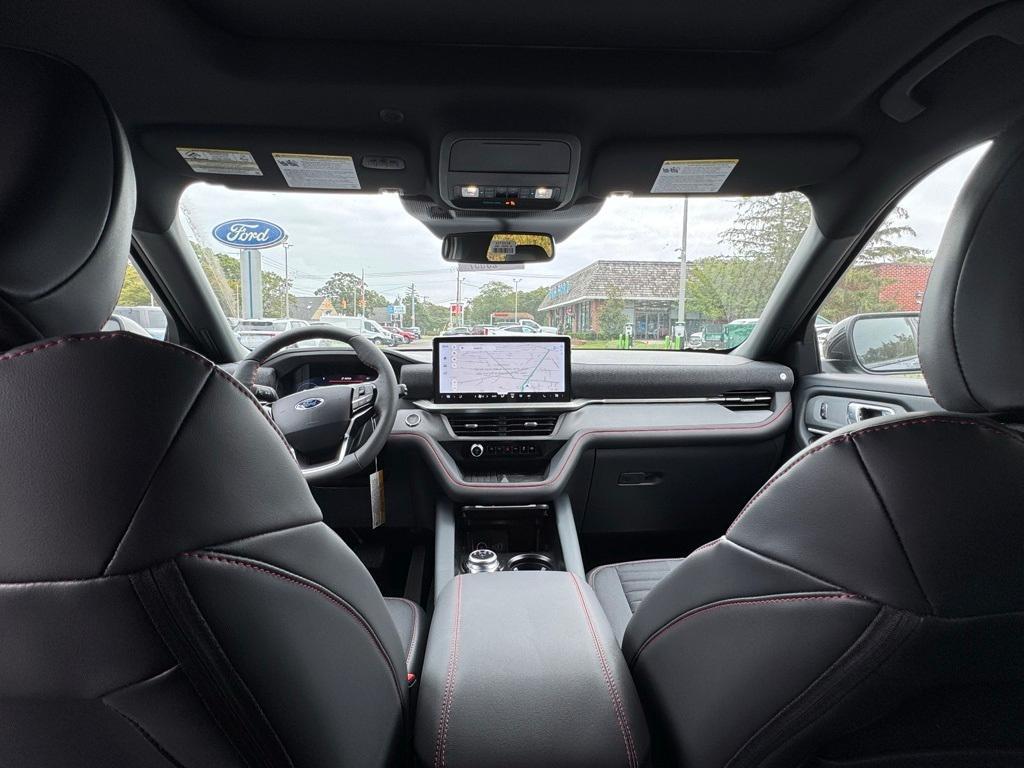 new 2025 Ford Explorer car, priced at $50,970