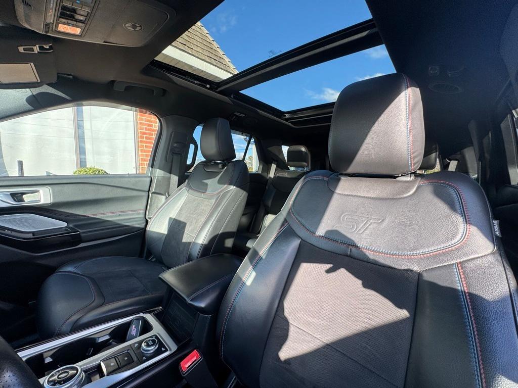 used 2023 Ford Explorer car