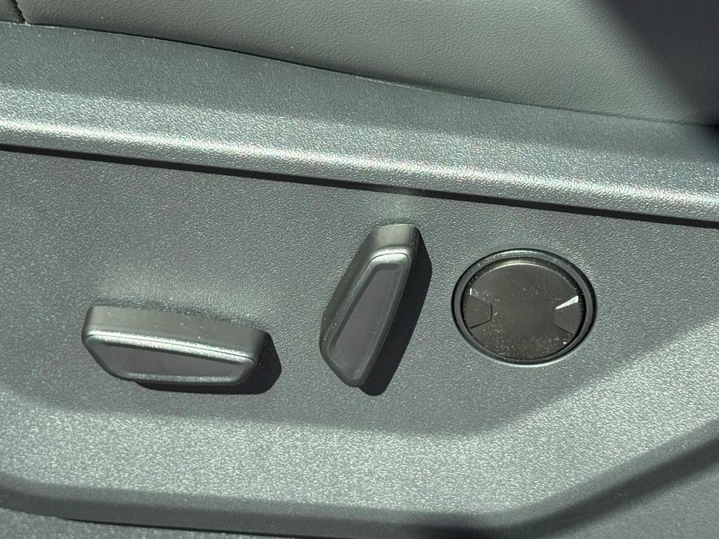 new 2025 Ford Expedition Max car, priced at $77,380