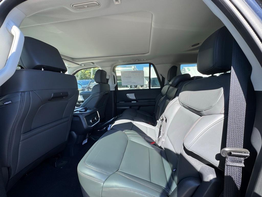 new 2025 Ford Expedition Max car, priced at $77,380