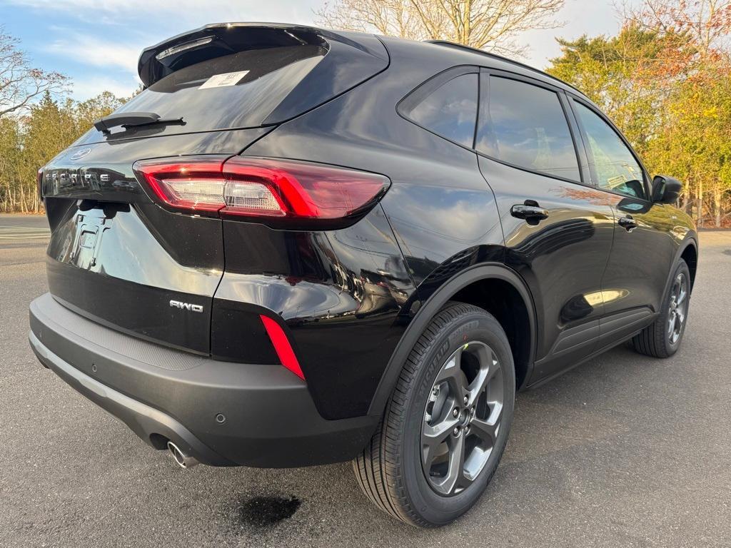 new 2025 Ford Escape car, priced at $32,870